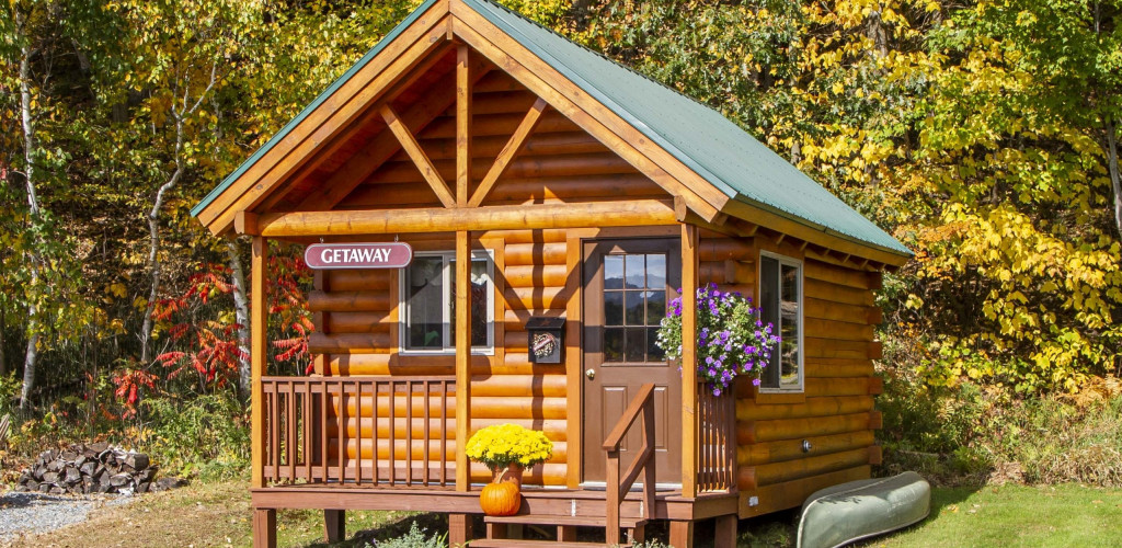 Cabin Getaway sm1 scaled - Coventry Log Homes