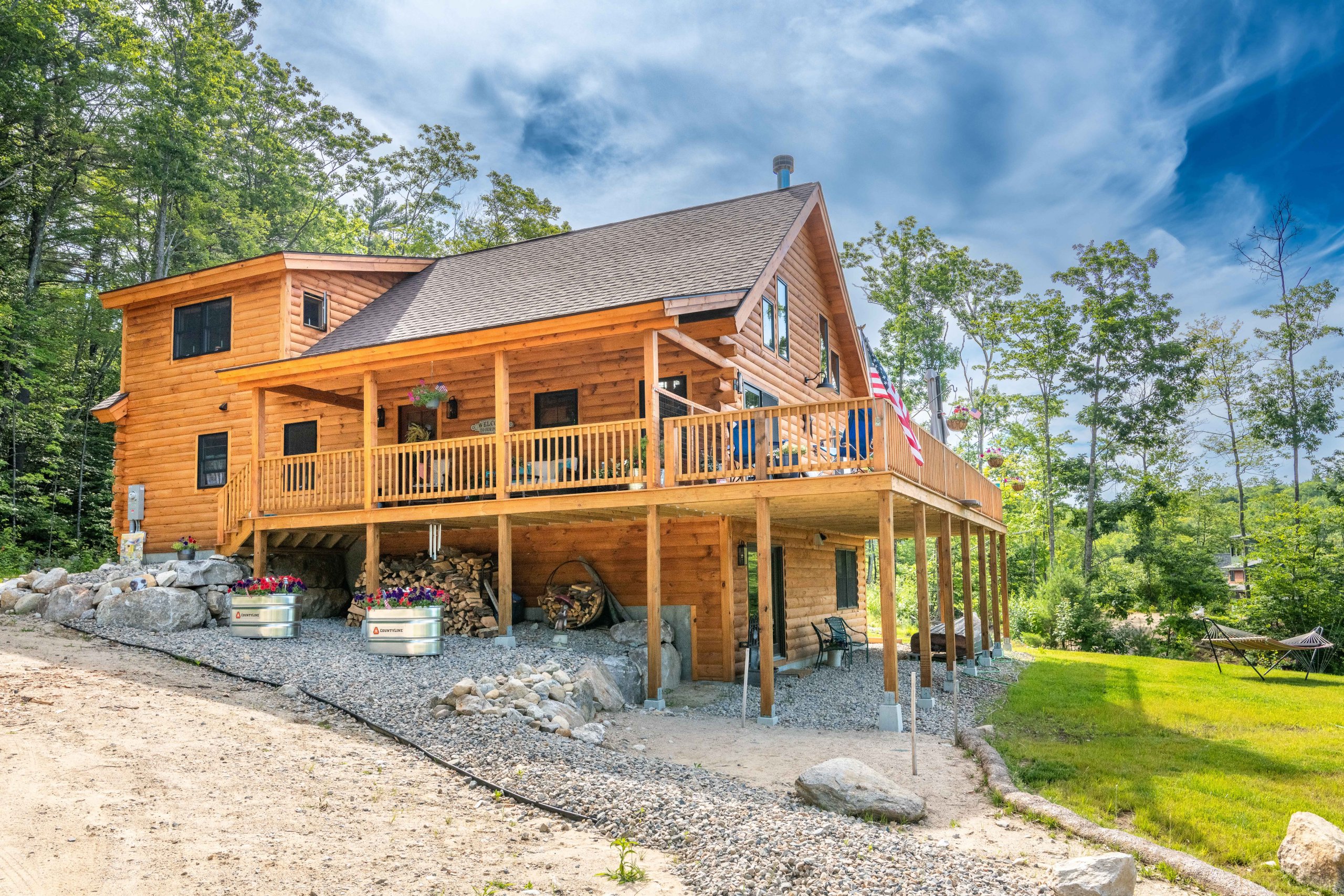 Hillside  Coventry Log Homes